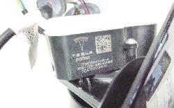 View Auto part Fuel Door / Filler Tesla Model Y 2023