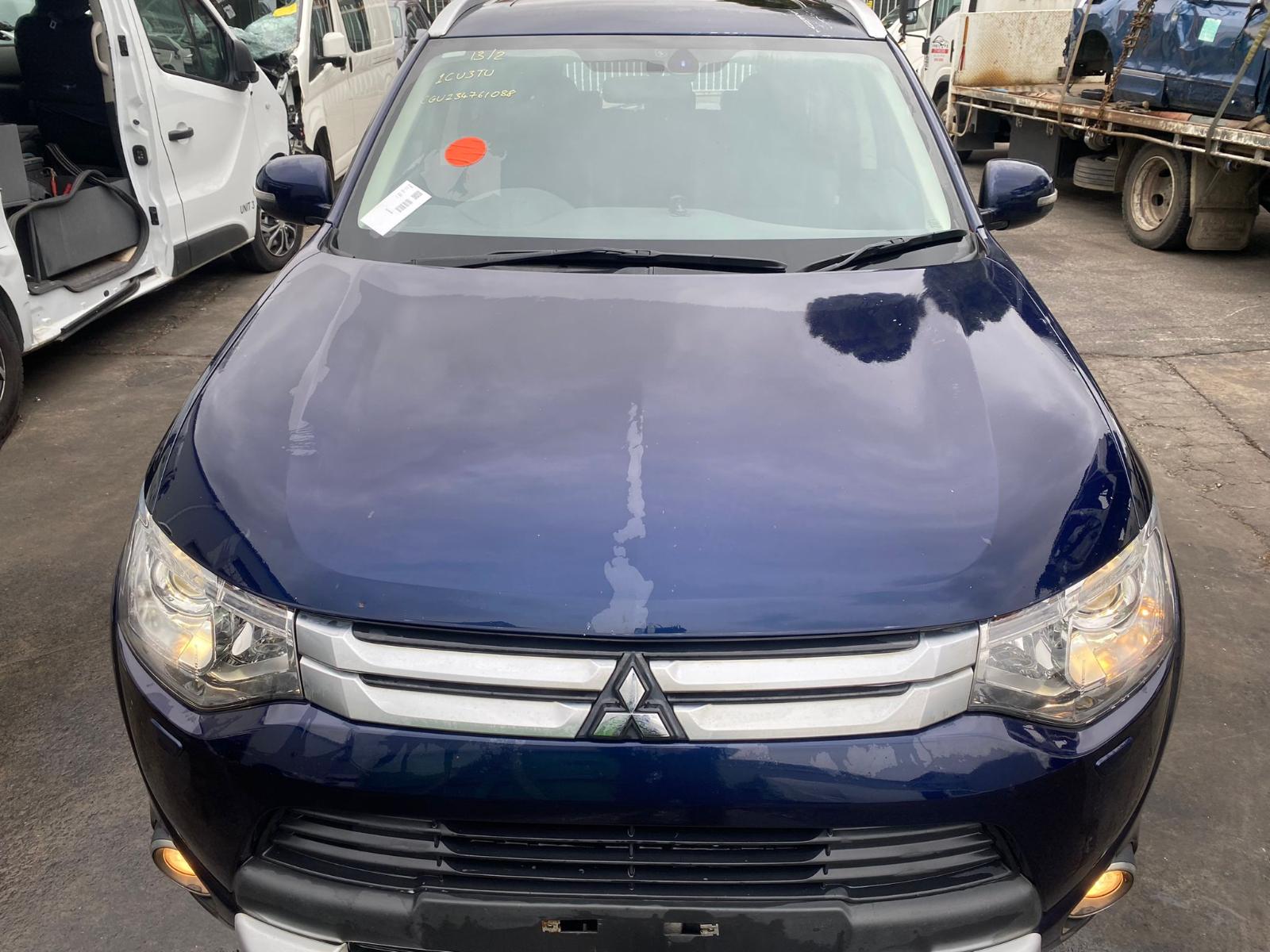 View Auto part Left Front Door Mitsubishi Outlander 2014