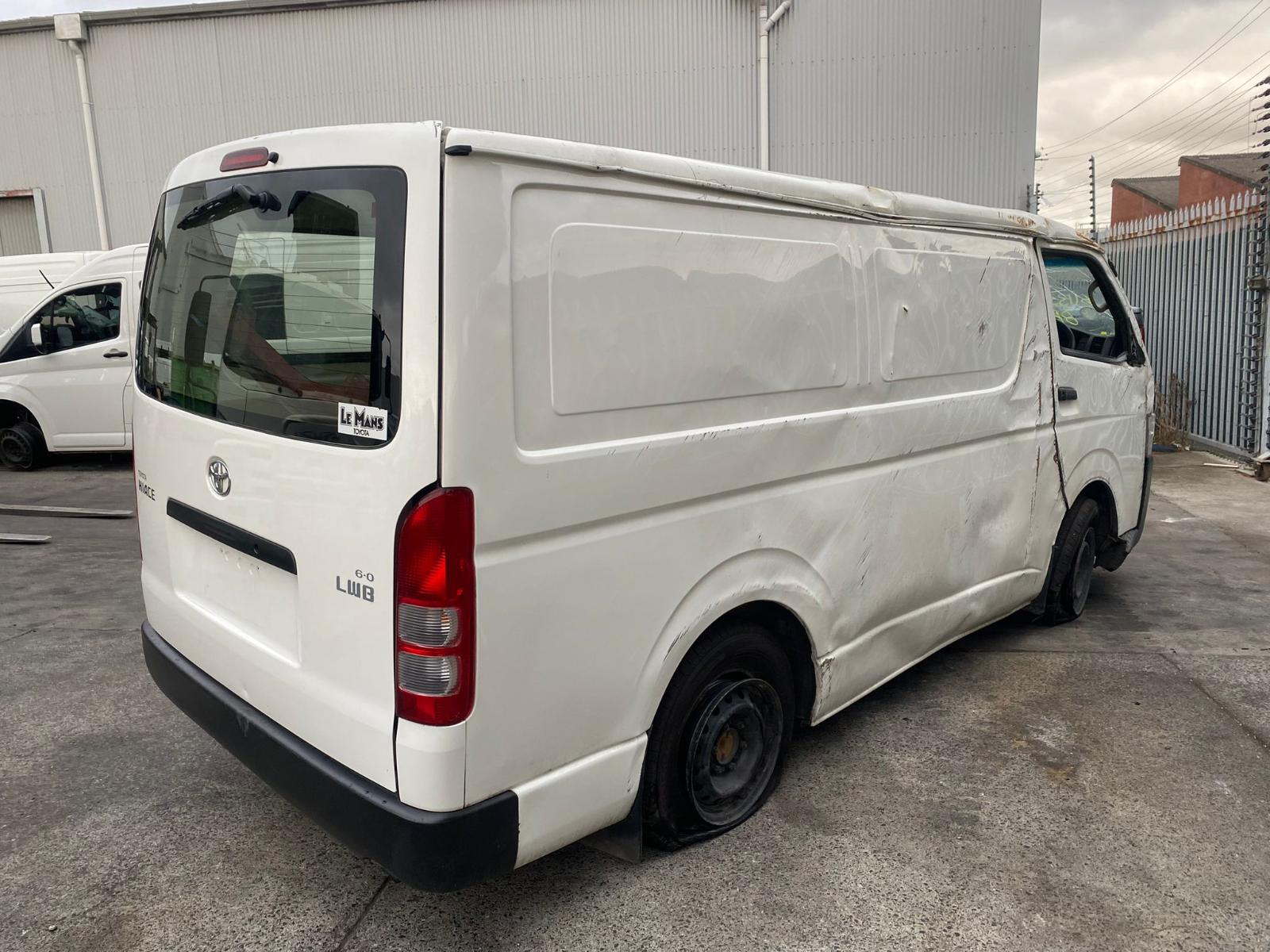 View Auto part Rear Bumper Toyota Hiace 2014