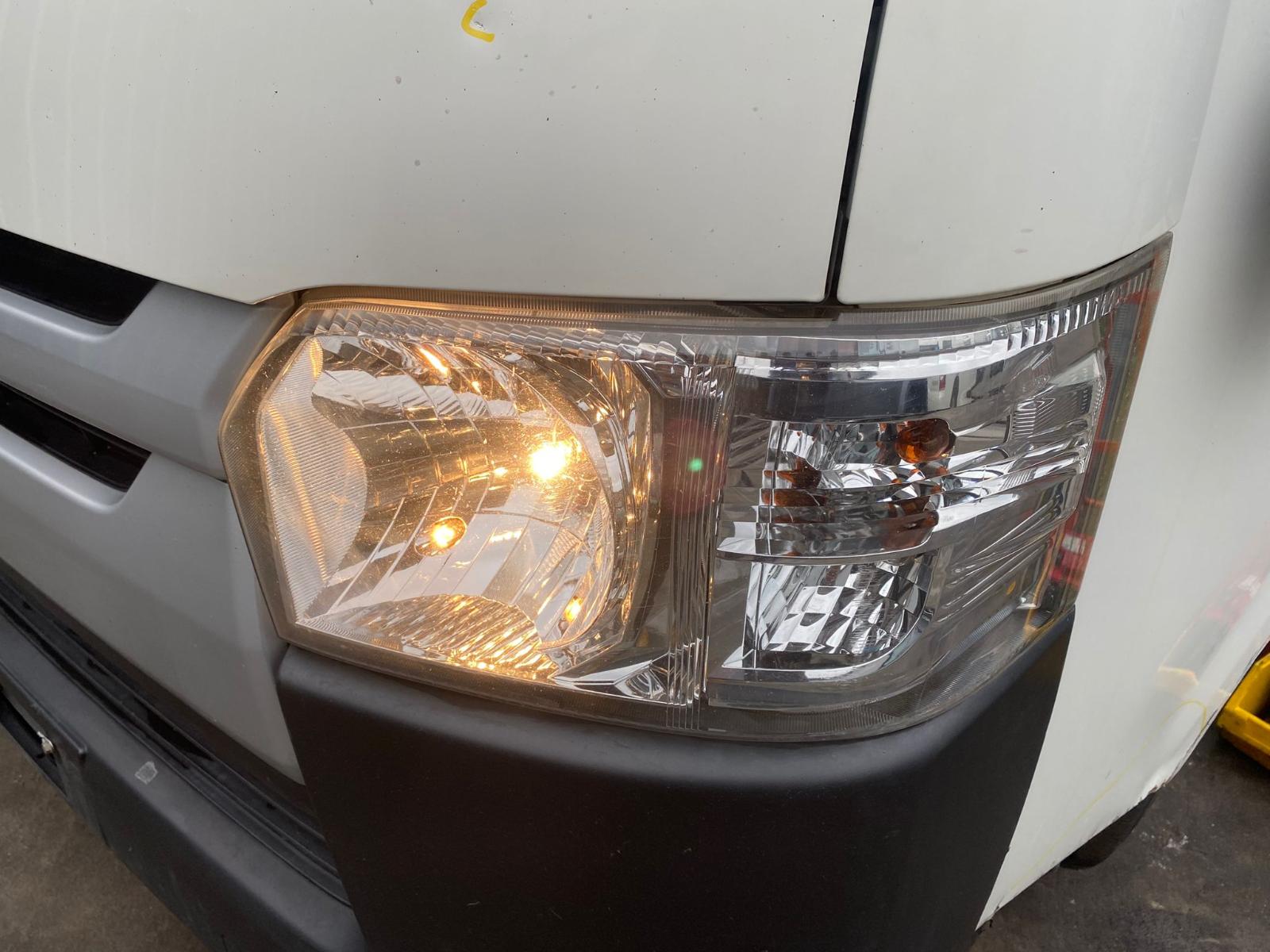 View Auto part F/Bar Reinforc/Brack Toyota Hiace 2014