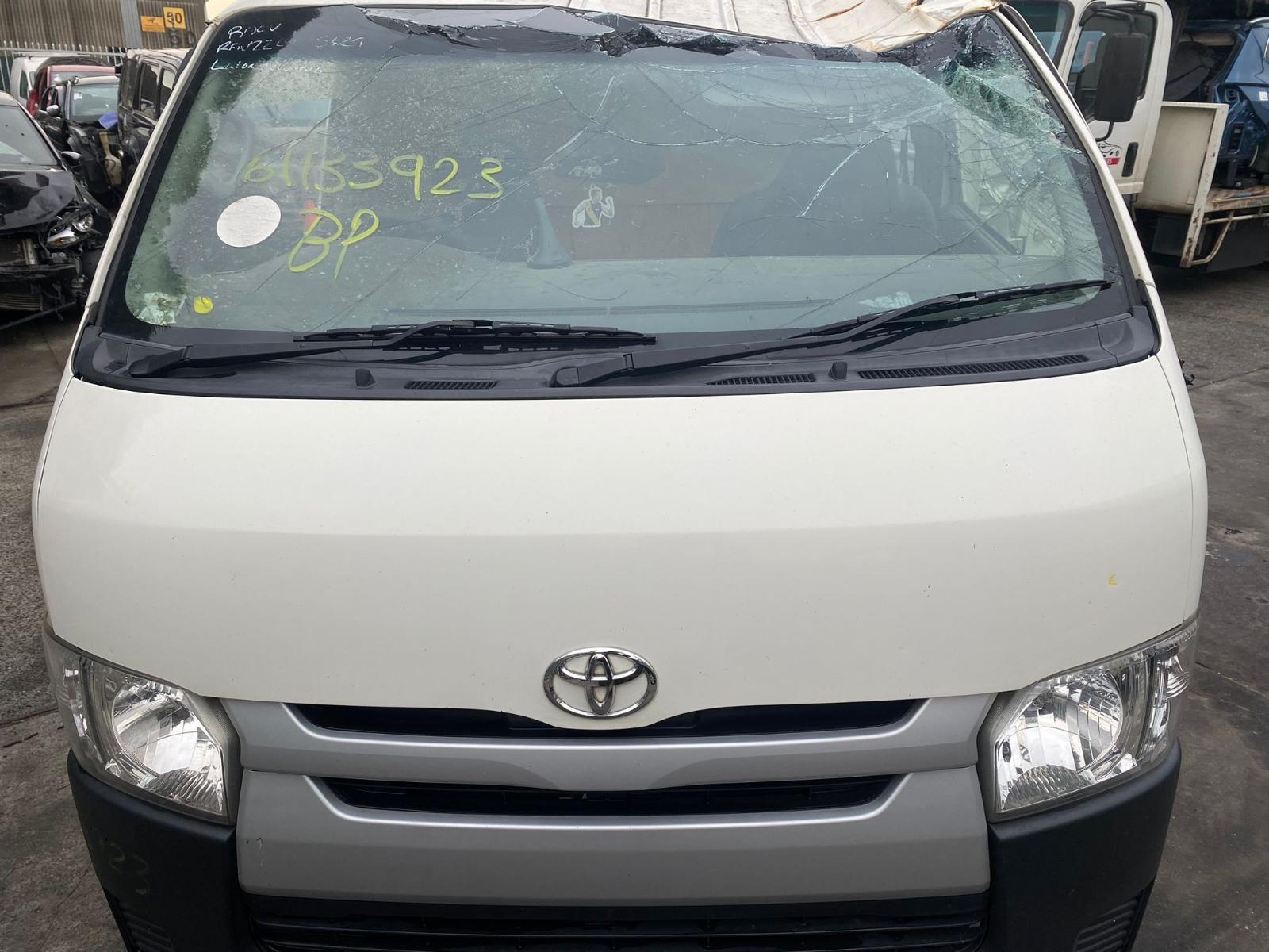 View Auto part Rear Bumper Toyota Hiace 2014