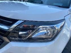 View Auto part Air Cleaner/Box Holden Colorado 2017