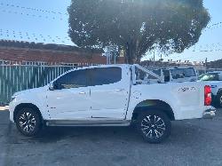 View Auto part Air Cleaner/Box Holden Colorado 2017