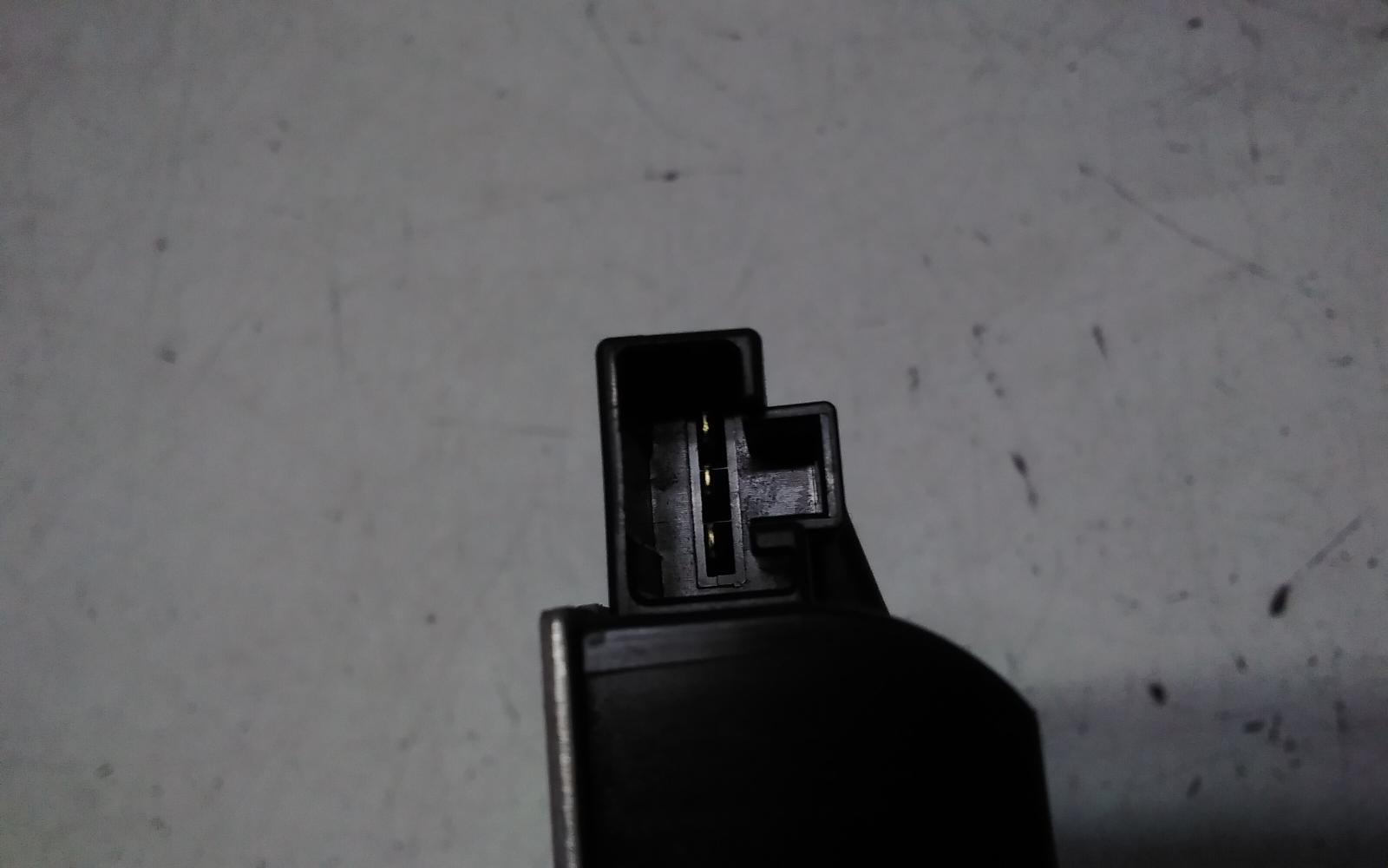 View Auto part Door/Boot/Gate Lock Toyota Camry 2020