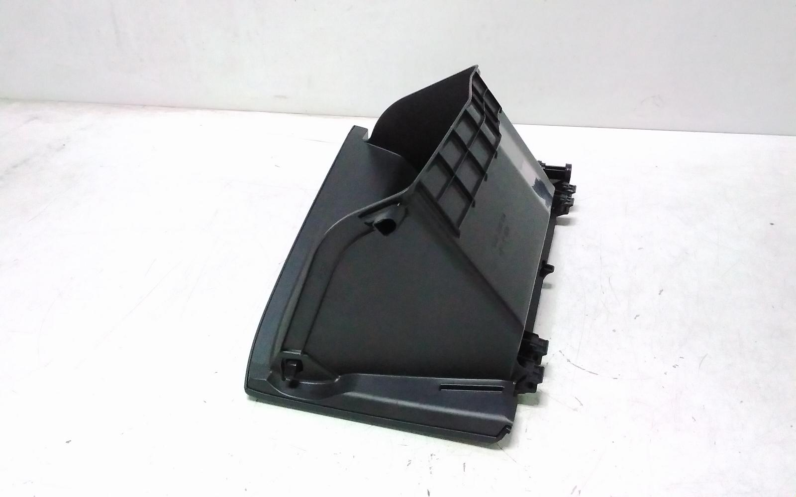 View Auto part Glove Box Toyota Camry 2020