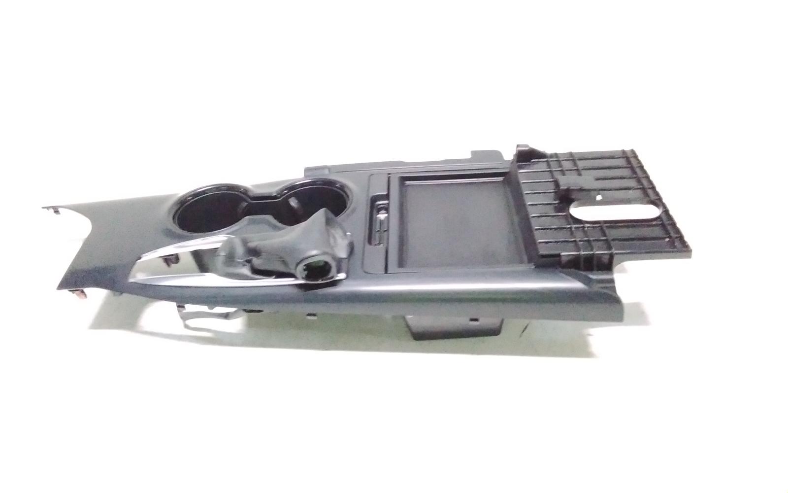 View Auto part Trim Panel Toyota Camry 2020
