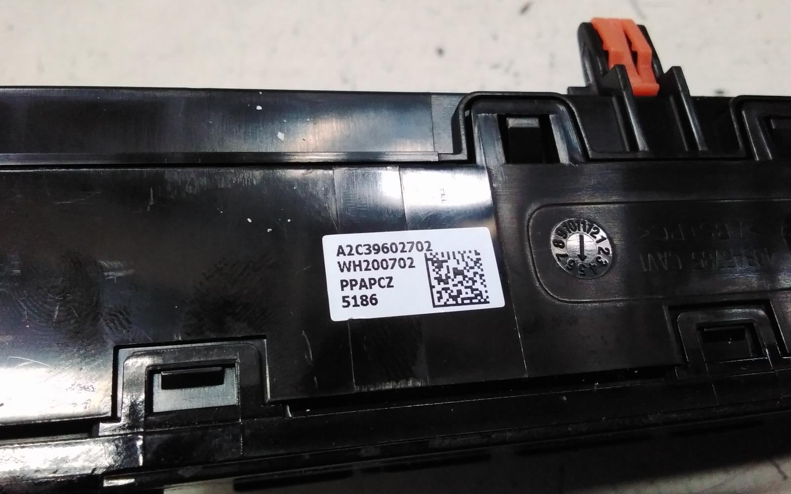 View Auto part Heater/Ac Controls Toyota Camry 2020
