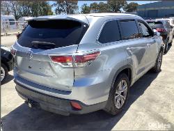 View Auto part Wheel Mag Toyota Kluger 2015