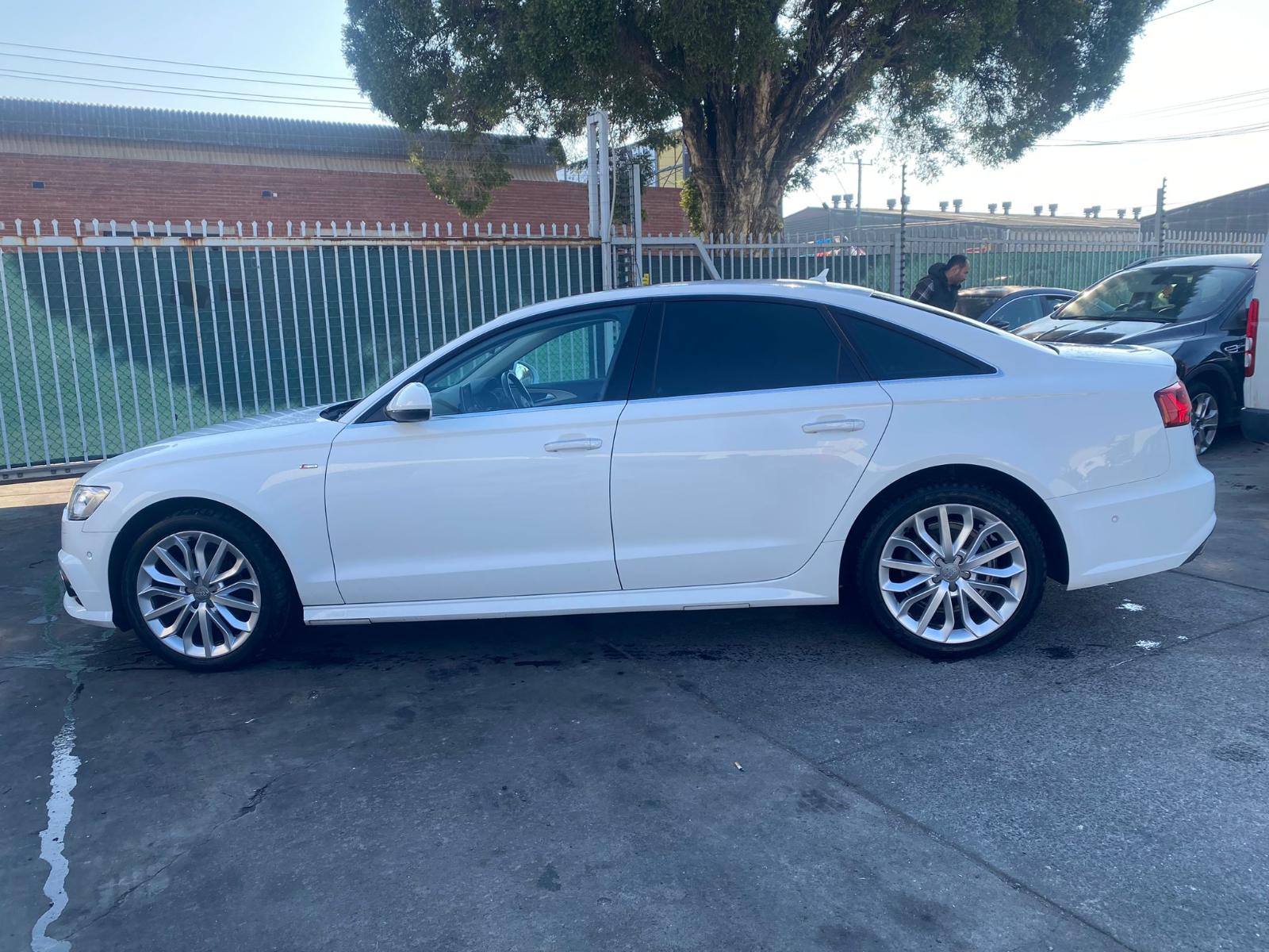 2016 Audi A6 Abs Pump/Modulator View Auto part Abs Pump/Modulator Audi A6 2016