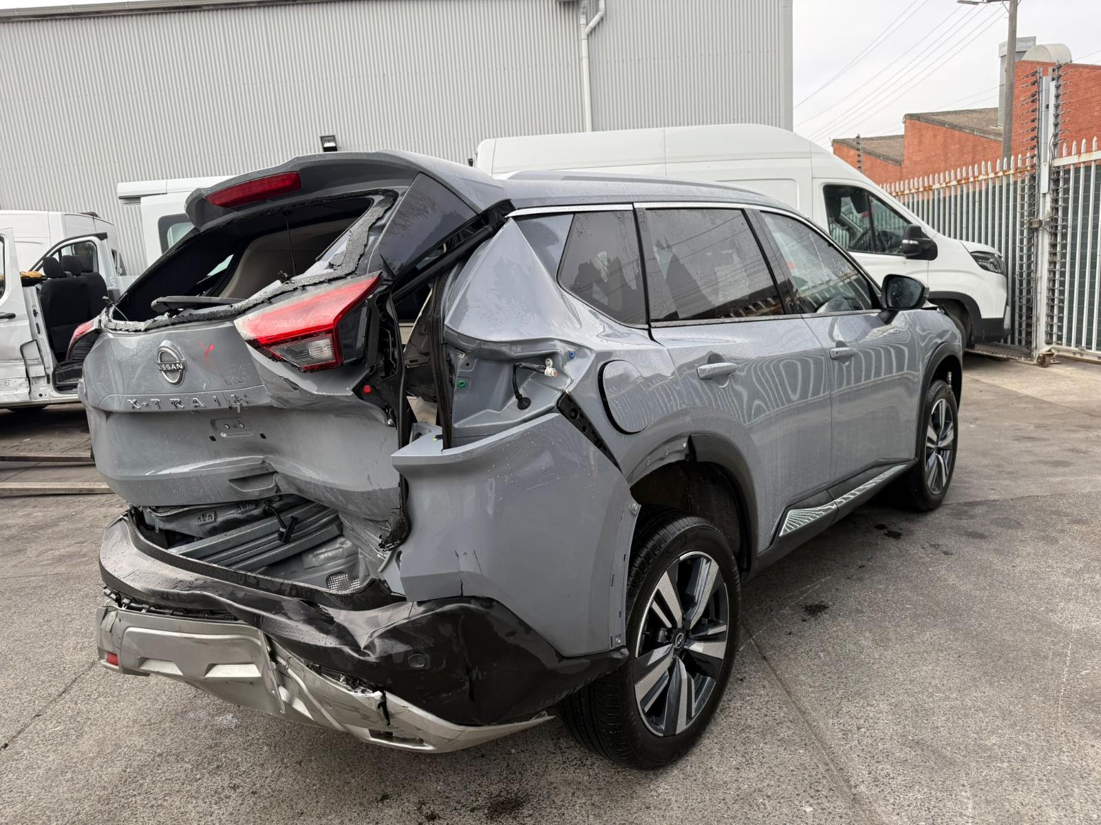 View Auto part Left Rear Door Window Nissan Xtrail 2024