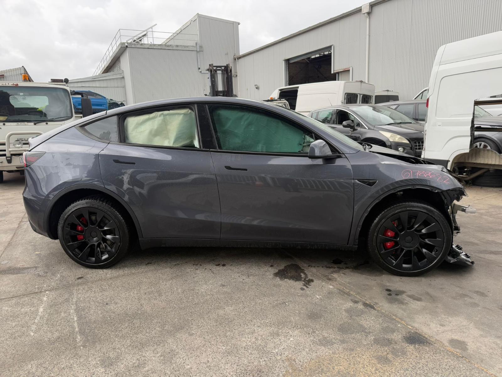 2024 Tesla Model Y Right Rear Door Sliding View Auto part Right Rear Door Sliding Tesla Model Y 2024
