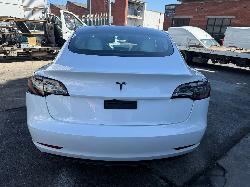 View Auto part R/Bar Bracket/Reinfo Tesla Model 3 2021