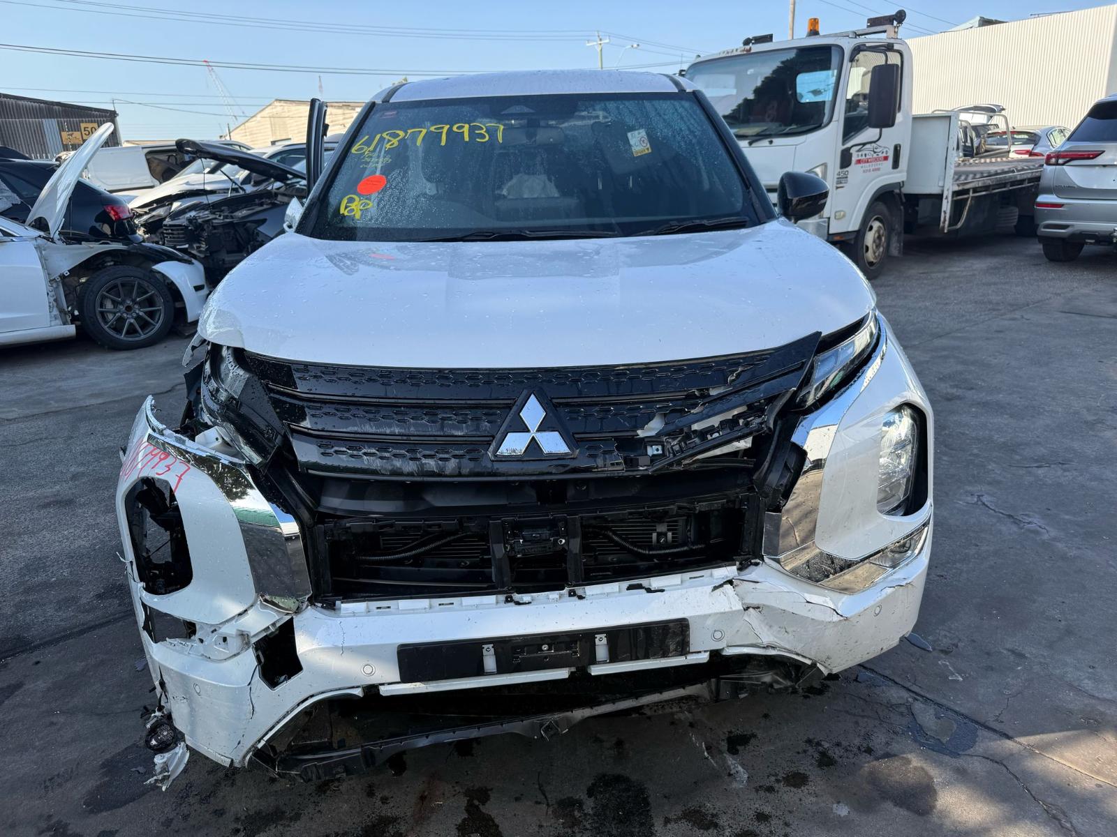 View Auto part Reverse Camera Mitsubishi Outlander 2024