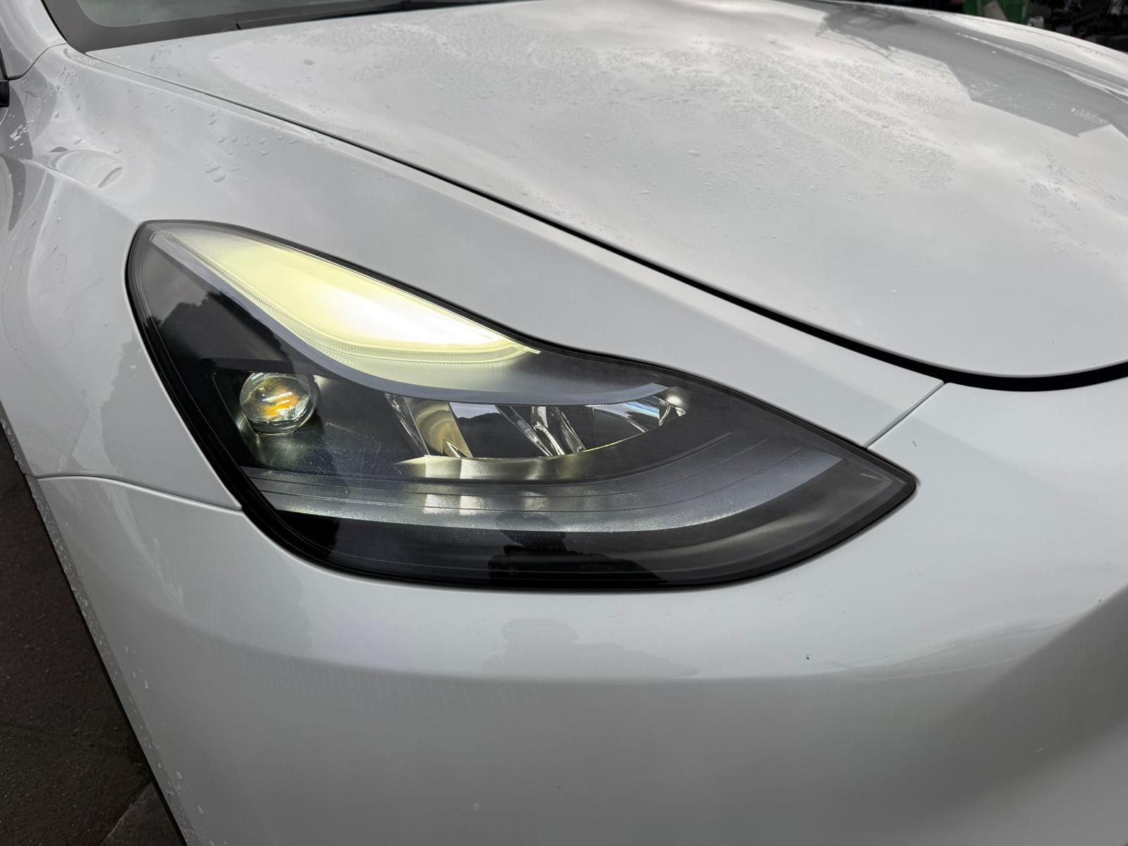 View Auto part Right Rear Door Window Tesla Model Y 2023