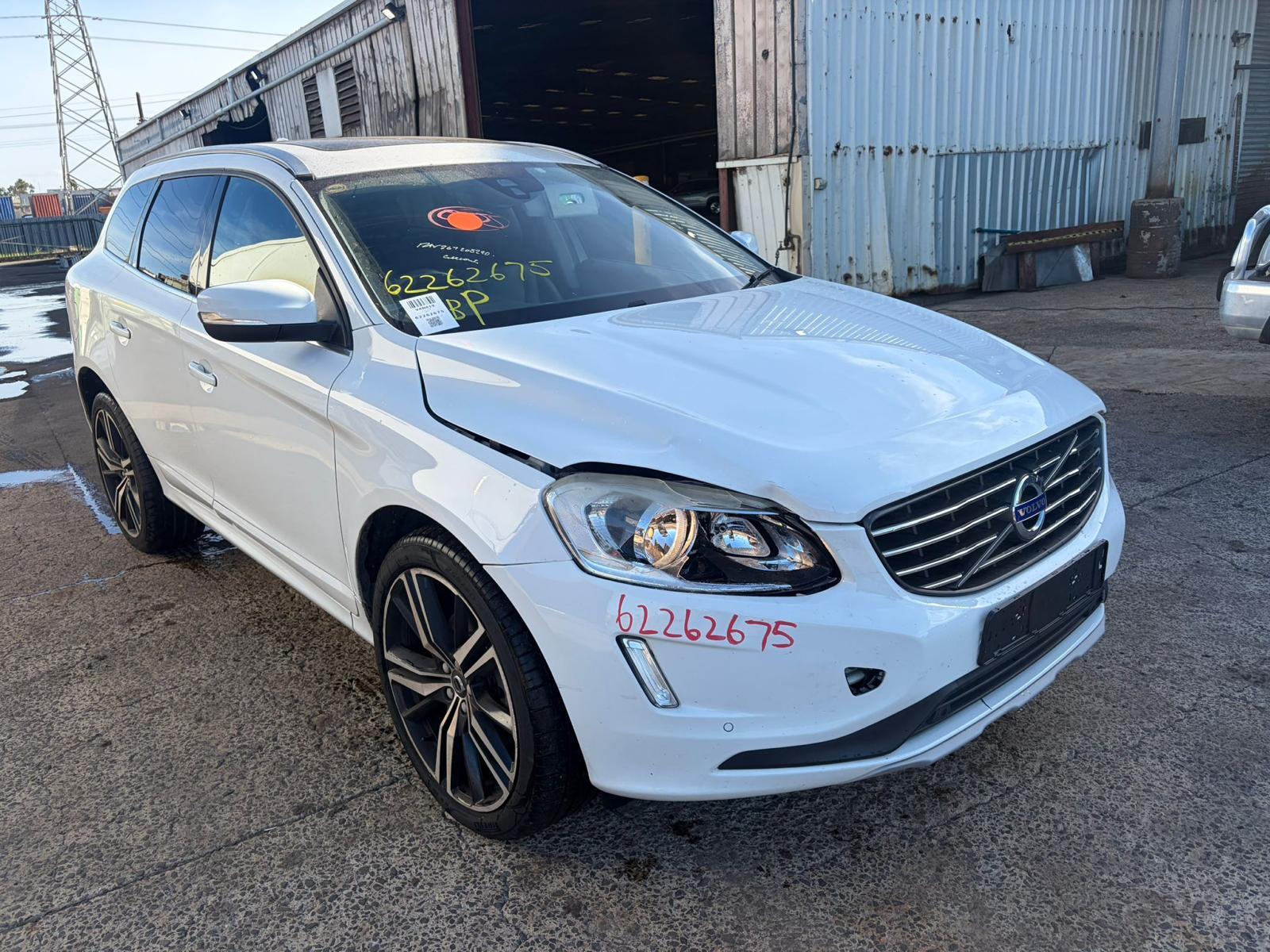 2016 Volvo Xc60 Front Bumper View Auto part Front Bumper Volvo Xc60 2016