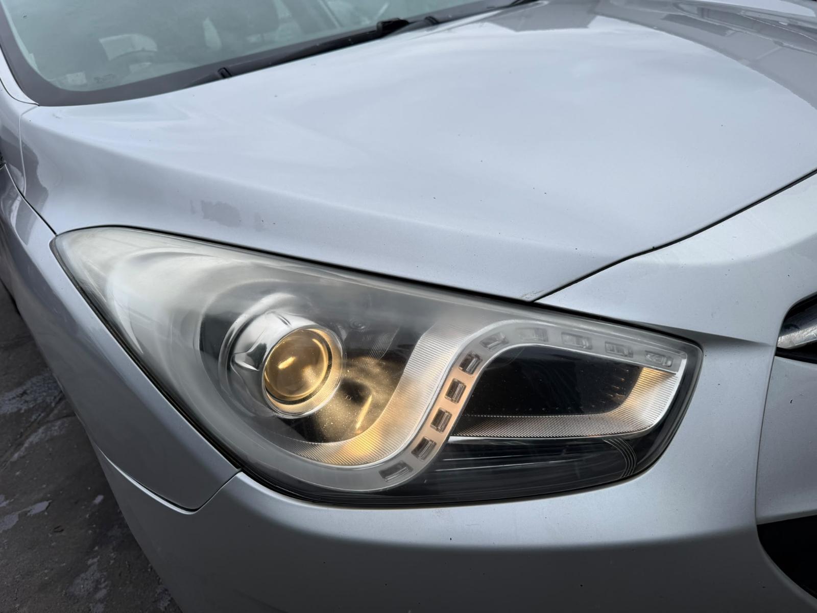View Auto part Fuel Door / Filler Hyundai I40 2012