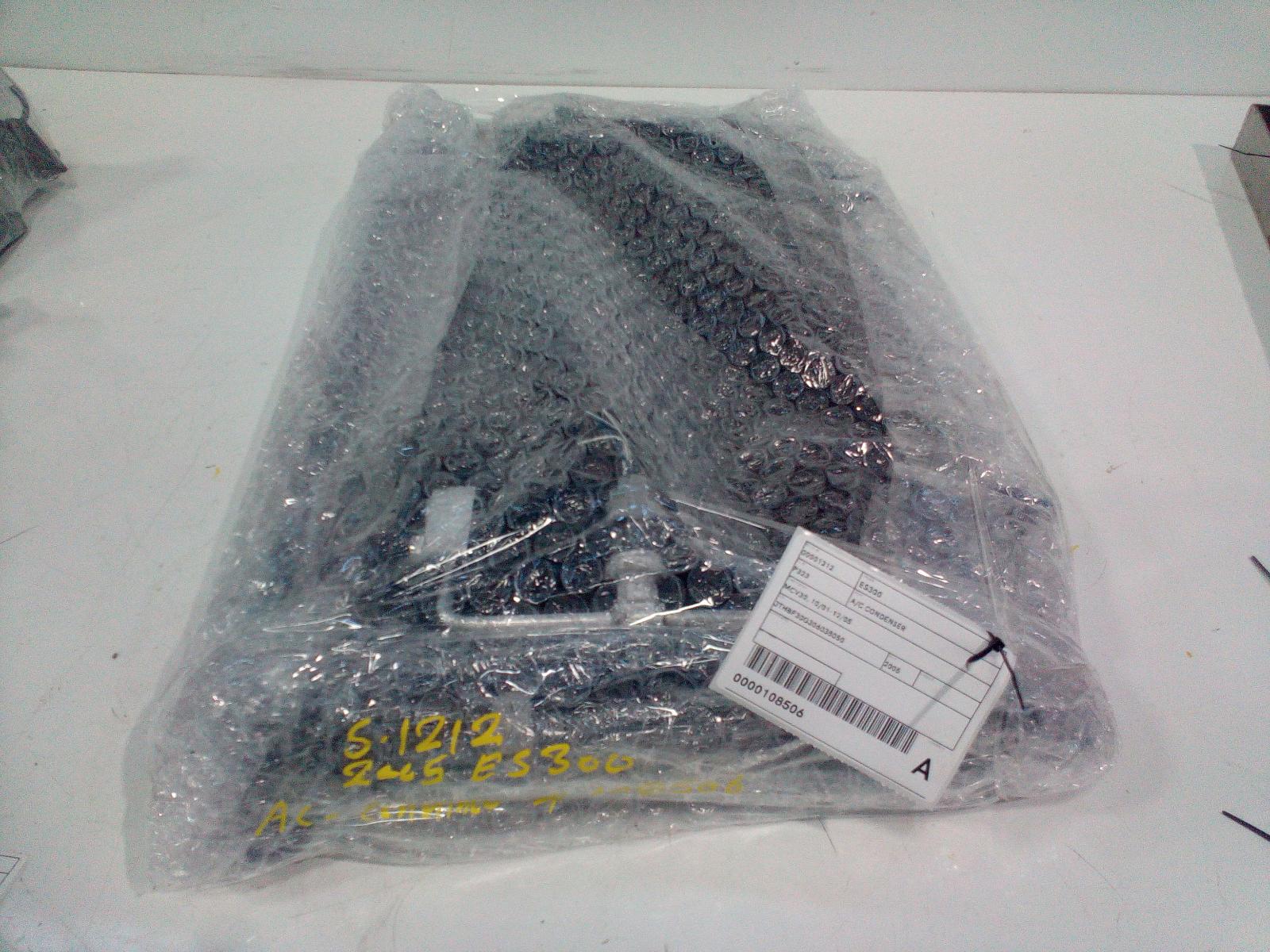 2005 Lexus Es300 (92-05) A/C Condenser View Auto part A/C Condenser Lexus Es300 (92-05) 2005