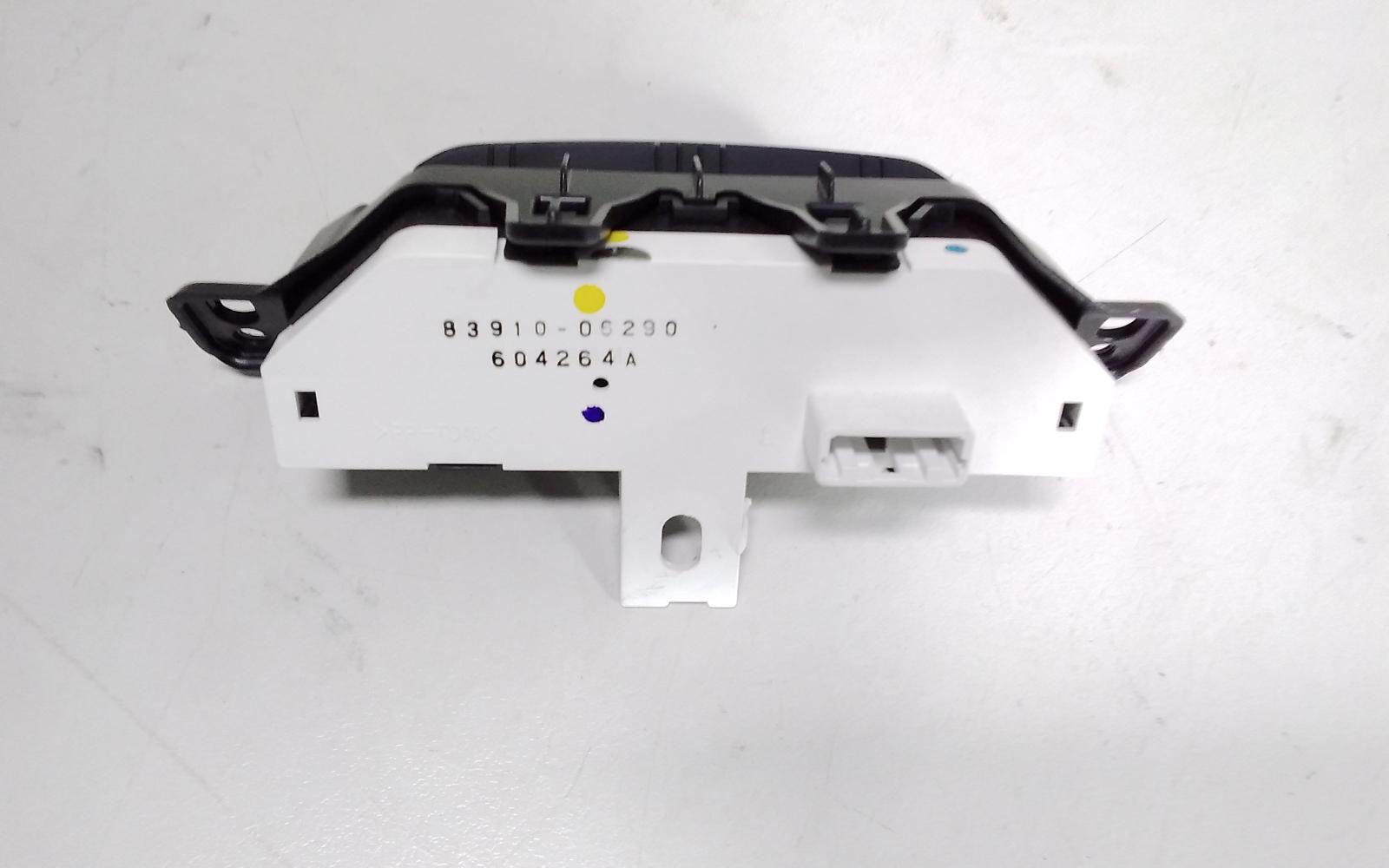 2016 Toyota Camry Clock View Auto part Clock Toyota Camry 2016