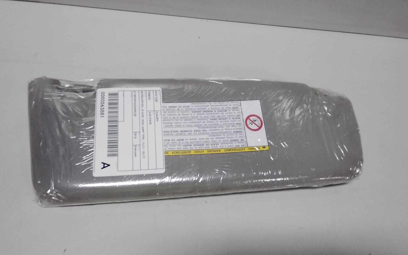 View Auto part Sunvisor Toyota Camry 2016