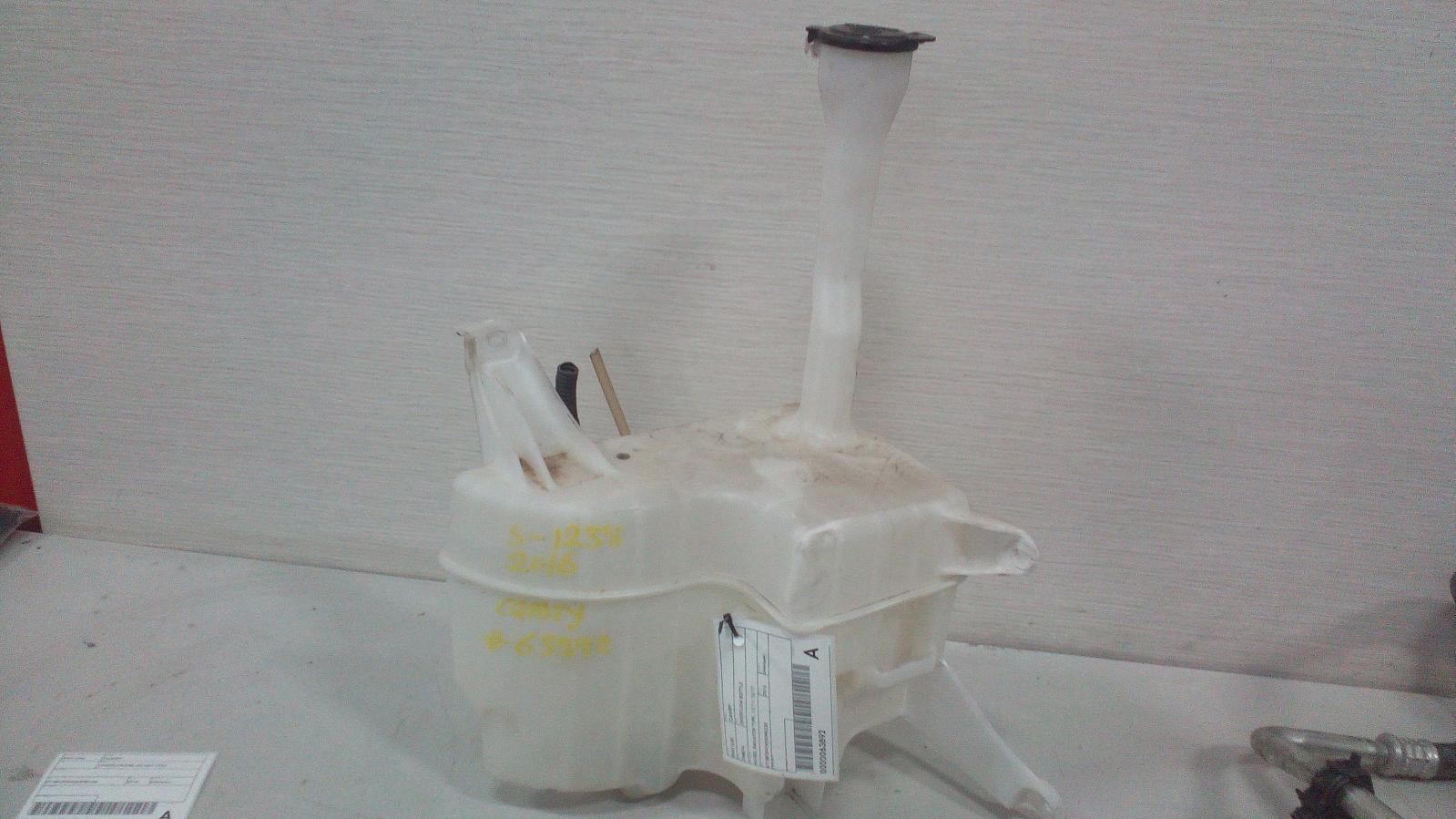 2016 Toyota Camry Overflow Bottle View Auto part Overflow Bottle Toyota Camry 2016