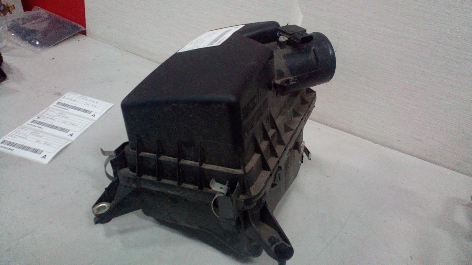 2016 Toyota Camry Air Cleaner/Box View Auto part Air Cleaner/Box Toyota Camry 2016