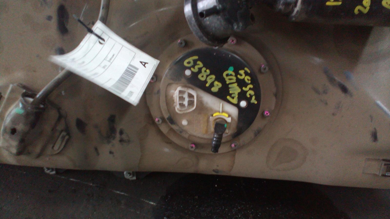 View Auto part Fuel Pump Toyota Camry 2016