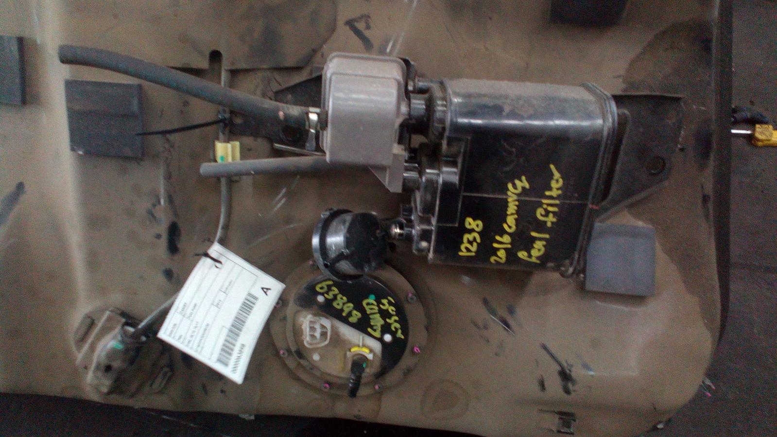 View Auto part Fuel Pump Toyota Camry 2016