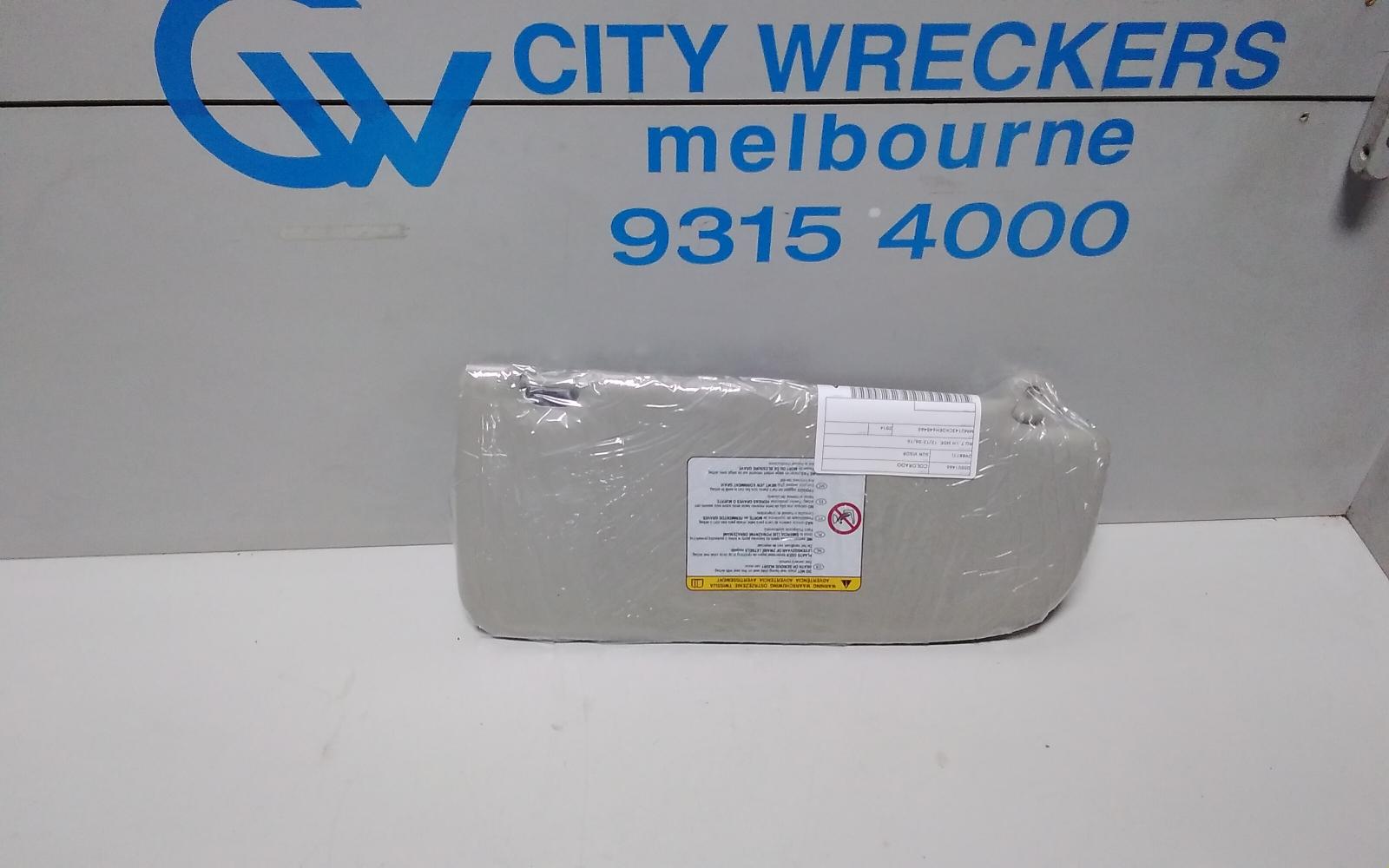 View Auto part Sunvisor Holden Colorado 2014
