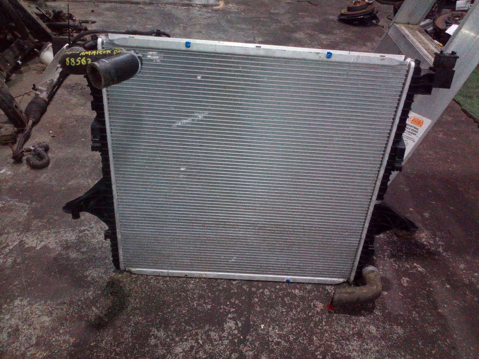 View Auto part Radiator Volkswagen Amarok 2014