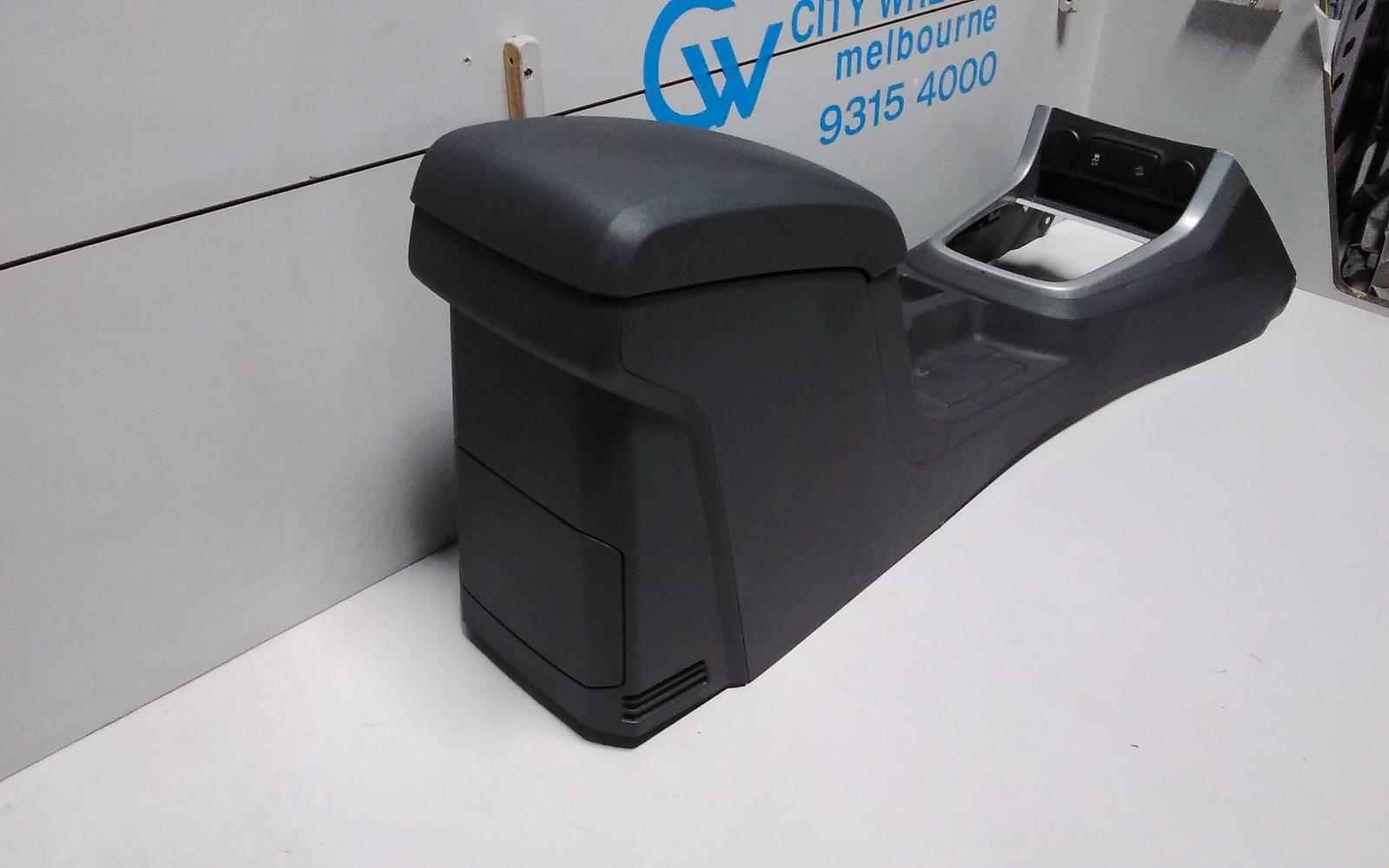 View Auto part Console Holden Colorado 2014