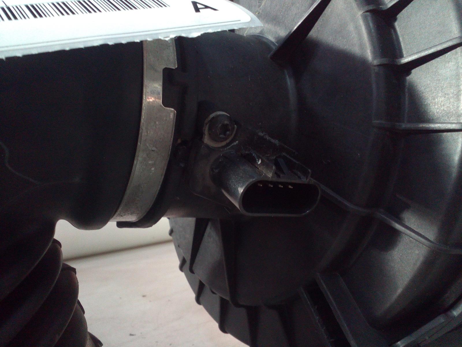 View Auto part Air Flow Meter Holden Colorado 2014