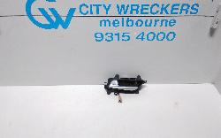 View Auto part Door Handle Hyundai Genesis 2016