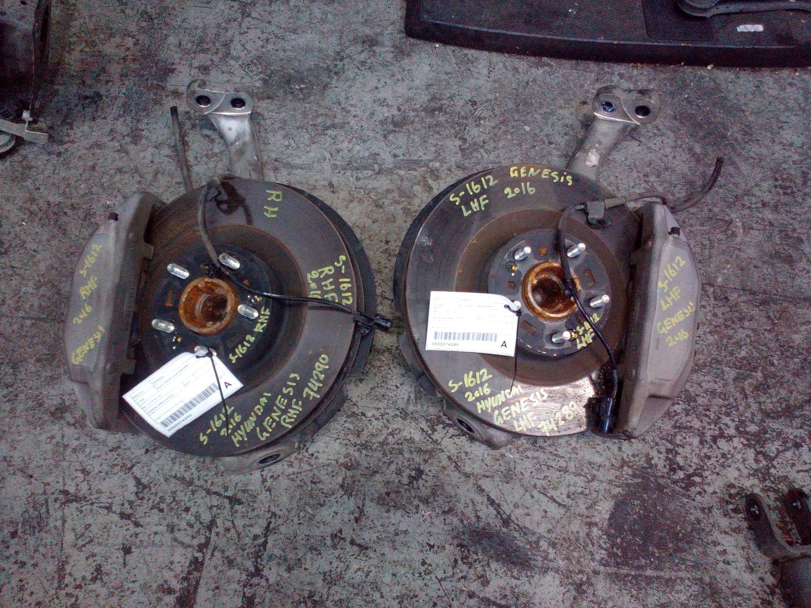 View Auto part Right Front Hub Assembly Hyundai Genesis 2016