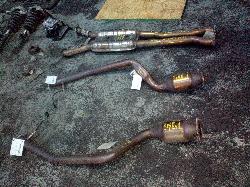 View Auto part Catalytic Converter Hyundai Genesis 2016