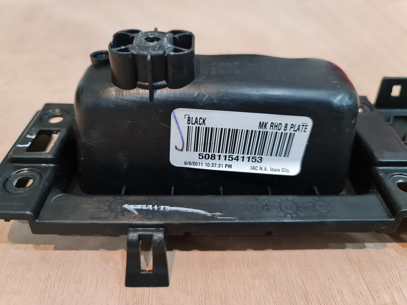 View Auto part Pwr Dr Wind Switch Jeep Patriot 2013