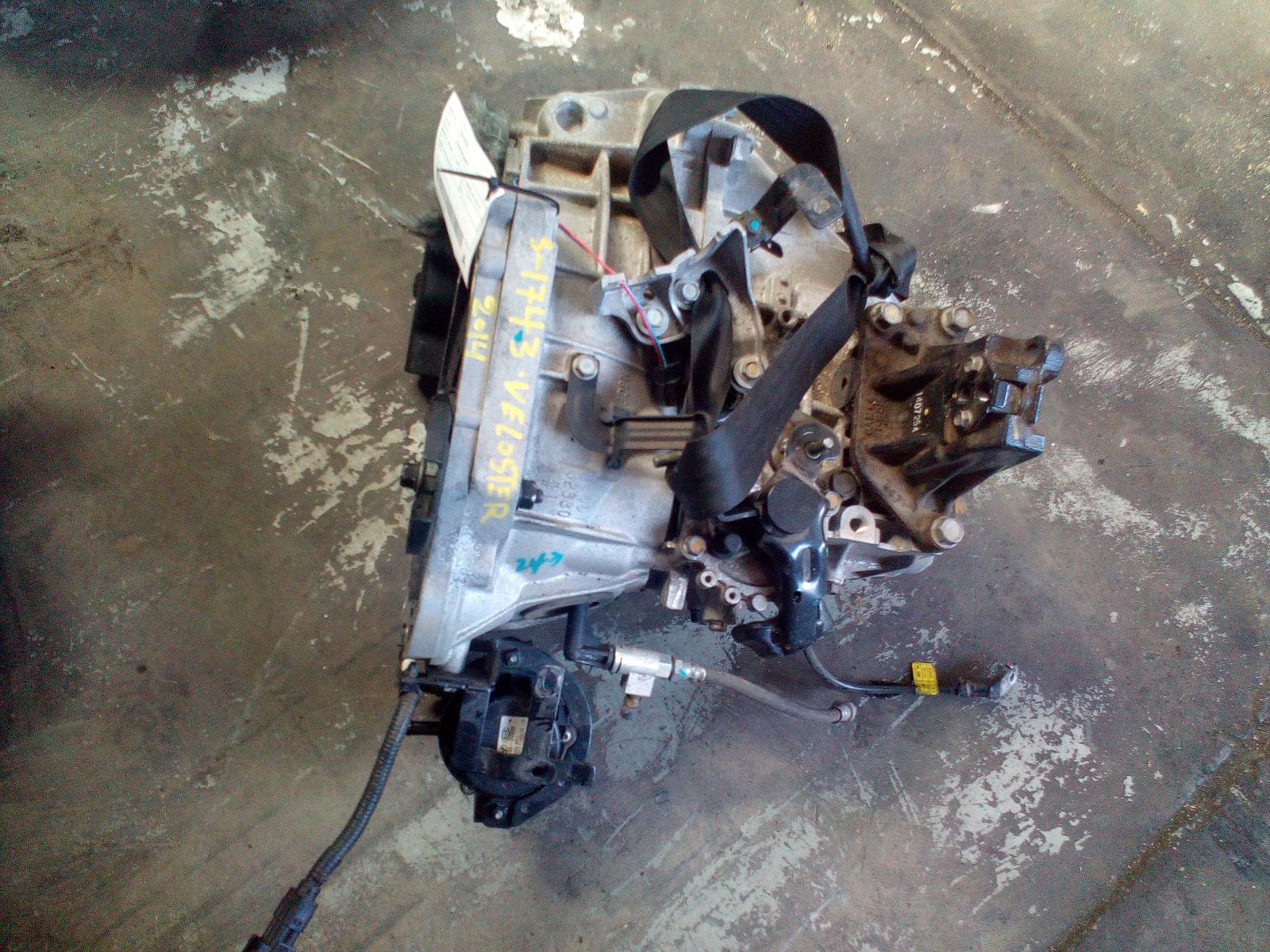 View Auto part Trans/Gearbox Hyundai Veloster 2014