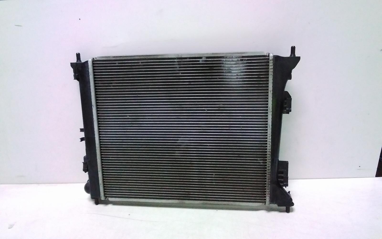 View Auto part Radiator Hyundai Veloster 2014