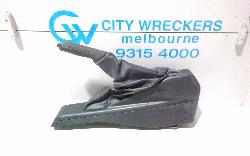 View Auto part Handbrake Lever Toyota Hiace 2020