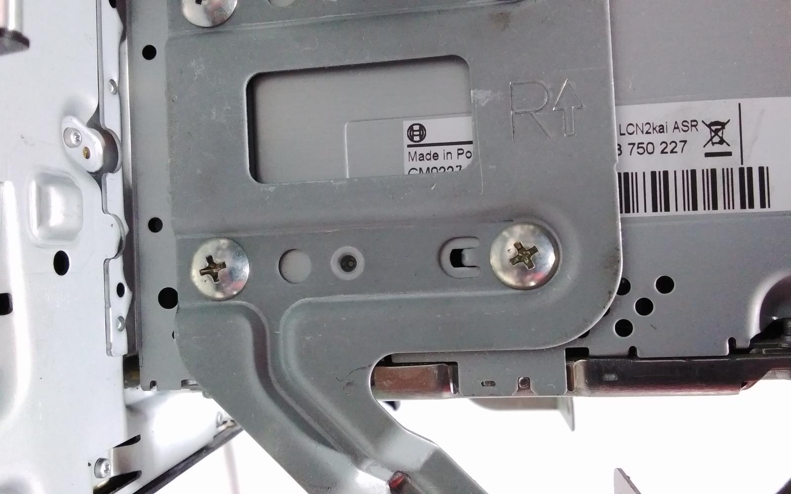 View Auto part Radio/Cd/Dvd/Sat/Tv Nissan Qashqai 2015