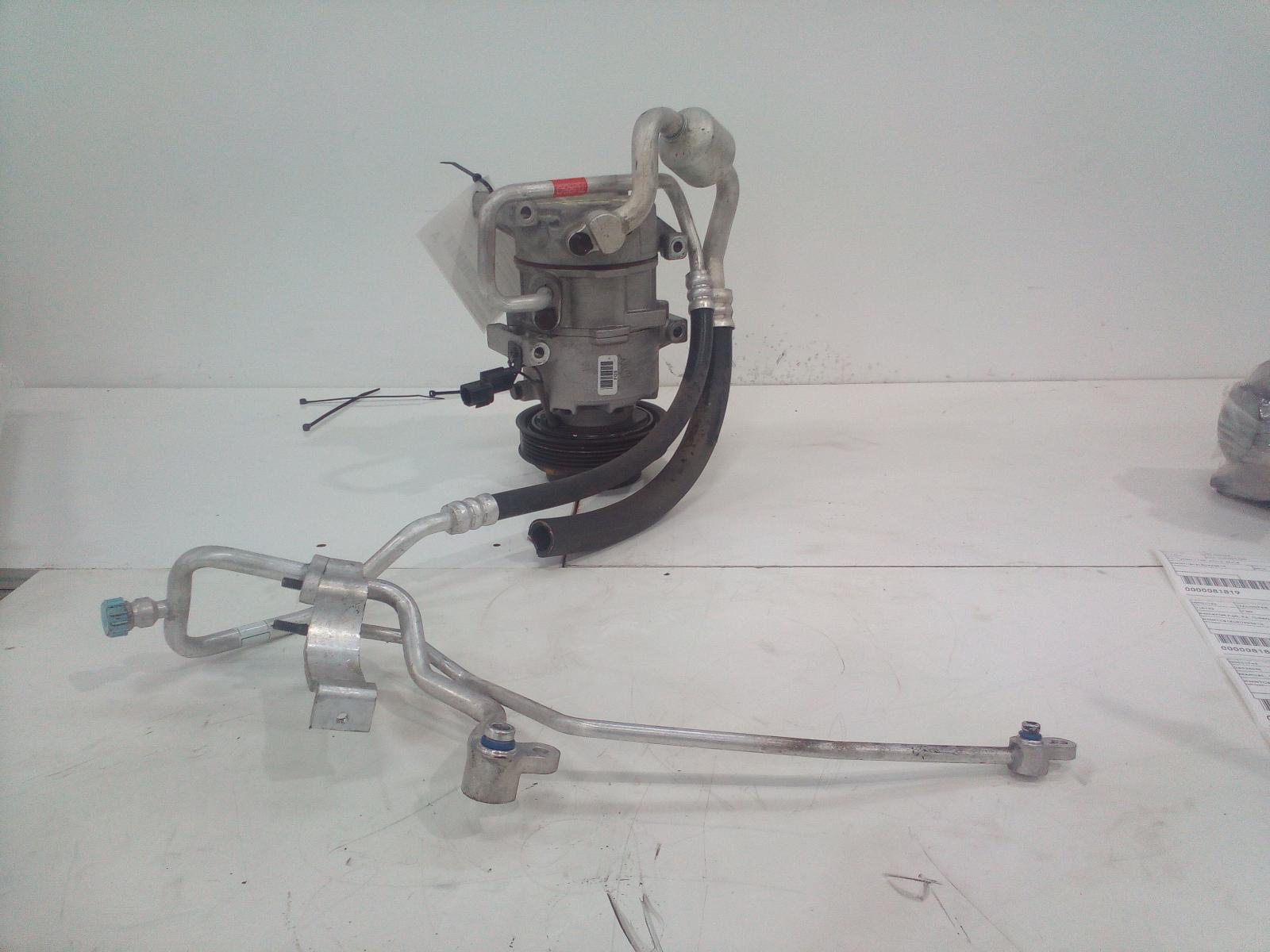 View Auto part A/C Compressor Hyundai Veloster 2014