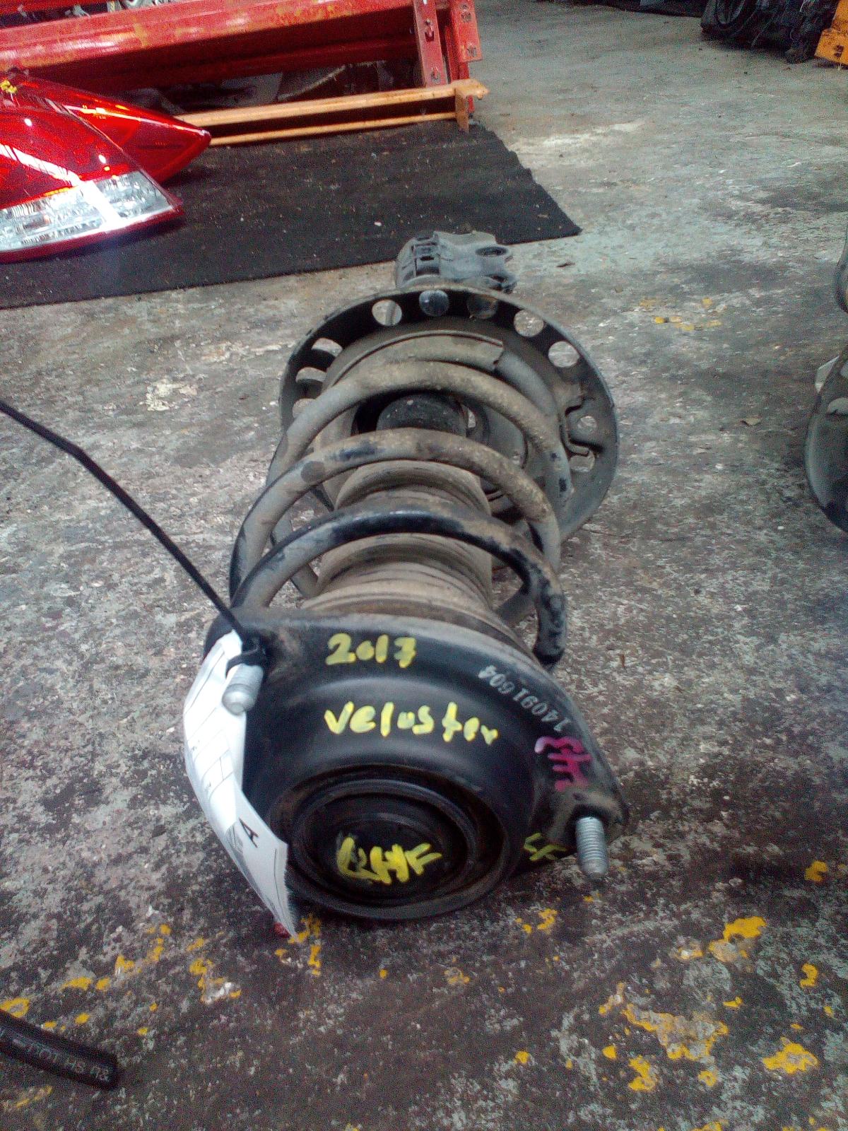 View Auto part Left Front Strut Hyundai Veloster 2014