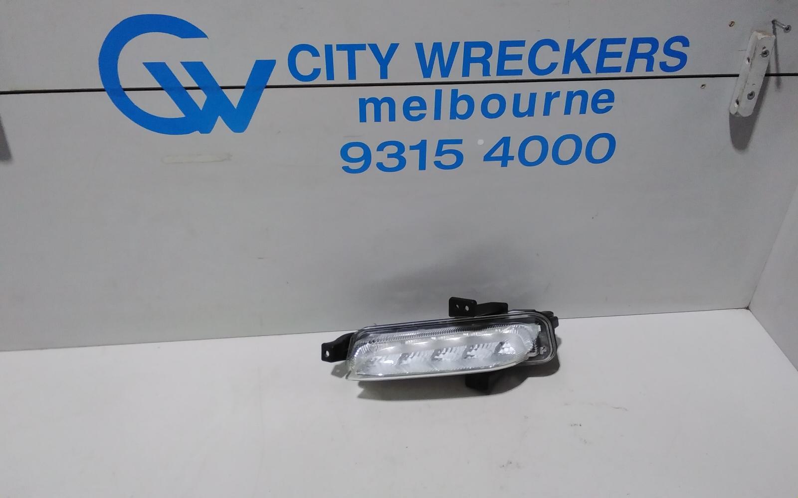 View Auto part Left Indicator/Fog/Side Suzuki Swift 2019
