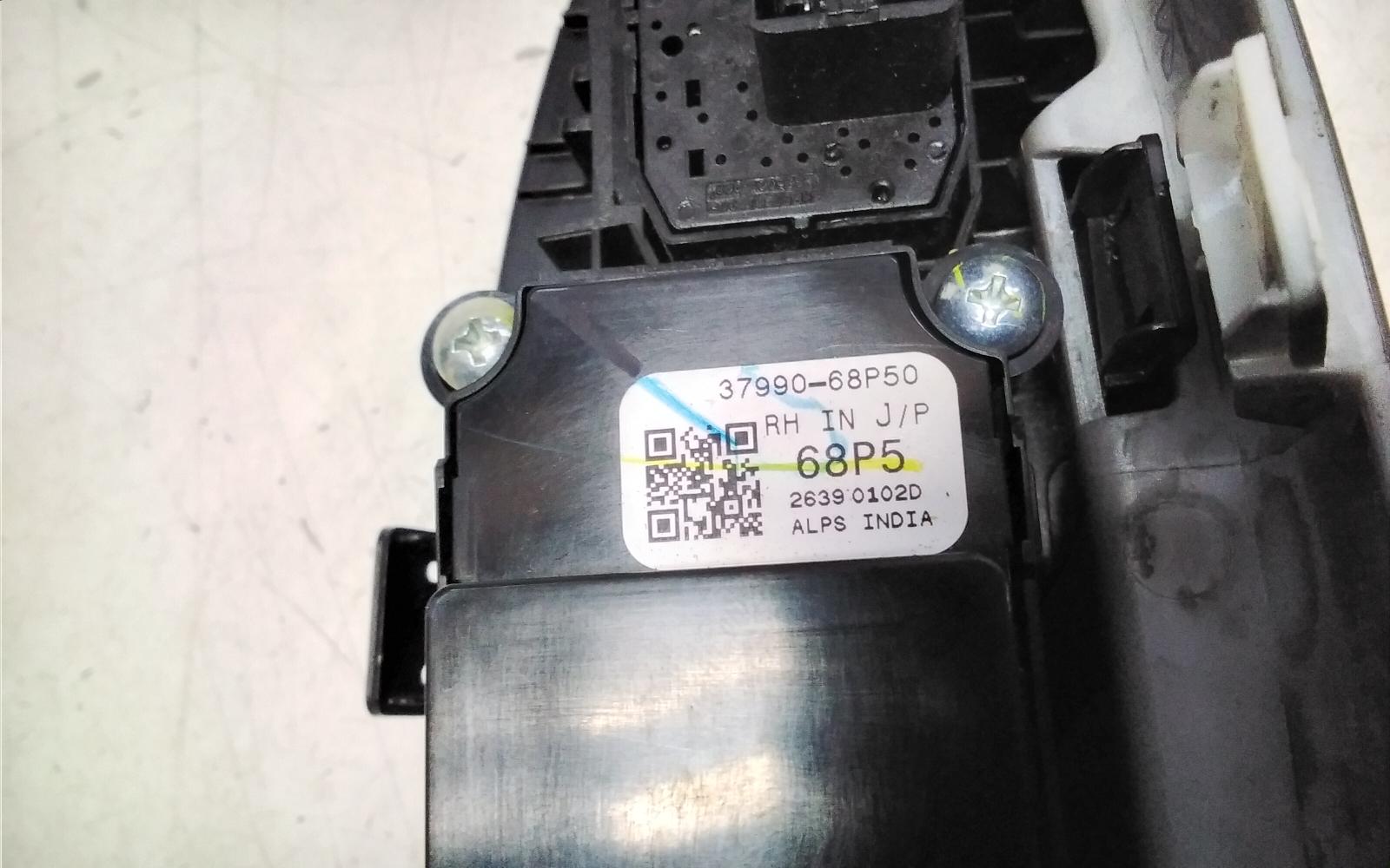 View Auto part Pwr Dr Wind Switch Suzuki Baleno 2020