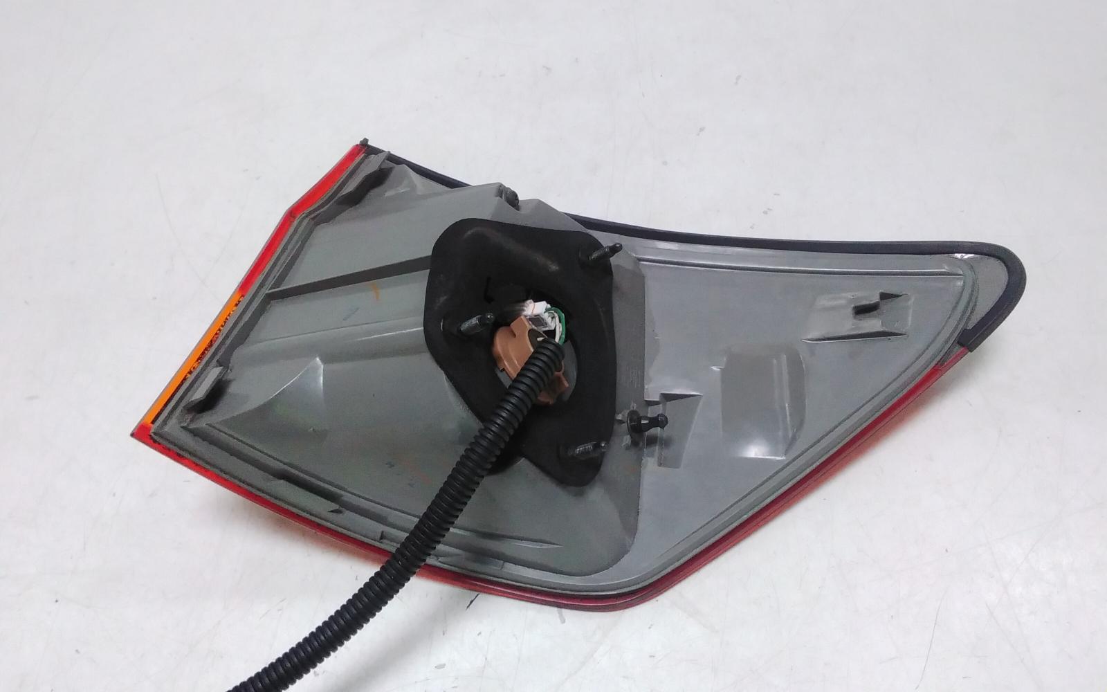 2007 Lexus Is250/is250c Left Taillight View Auto part Left Taillight Lexus Is250/is250c 2007