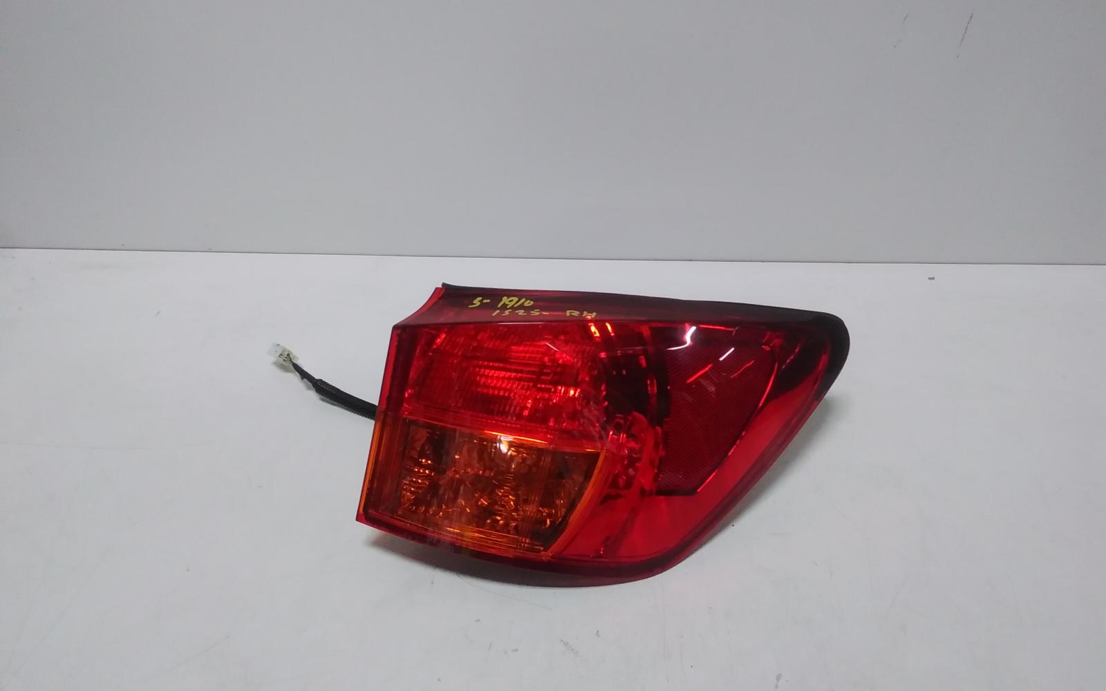 2007 Lexus Is250/is250c Right Taillight View Auto part Right Taillight Lexus Is250/is250c 2007