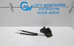 View Auto part Door/Boot/Gate Lock Toyota Hiace 2020