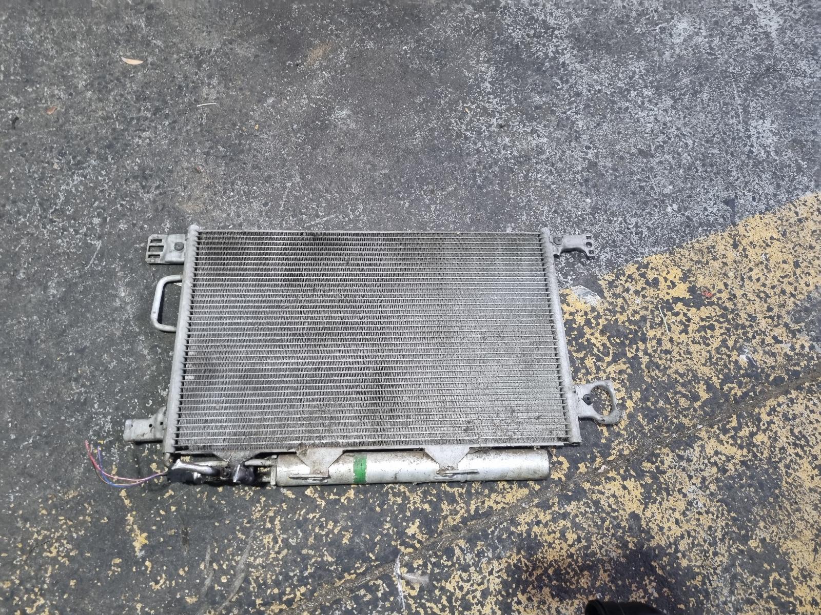 View Auto part A/C Condenser Mercedes C Class 2005