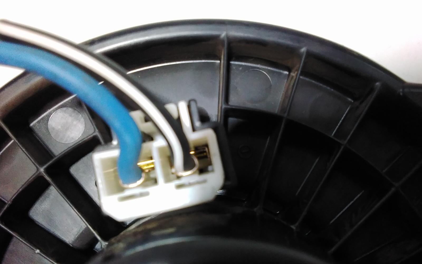 View Auto part Heater Fan Motor Mitsubishi Pajero 2011