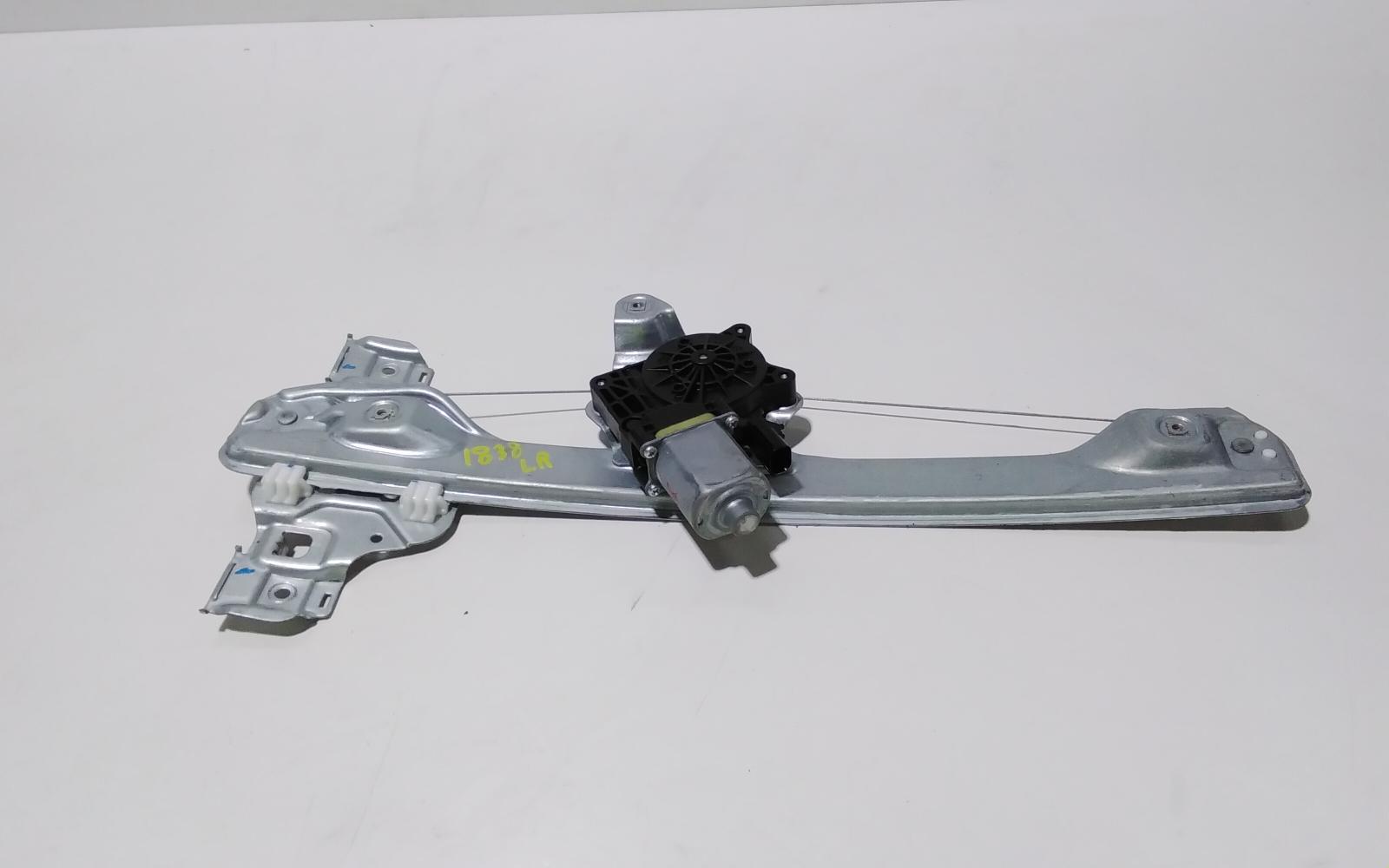 View Auto part Left Rear Wnd Reg/Motor Holden Trax 2019