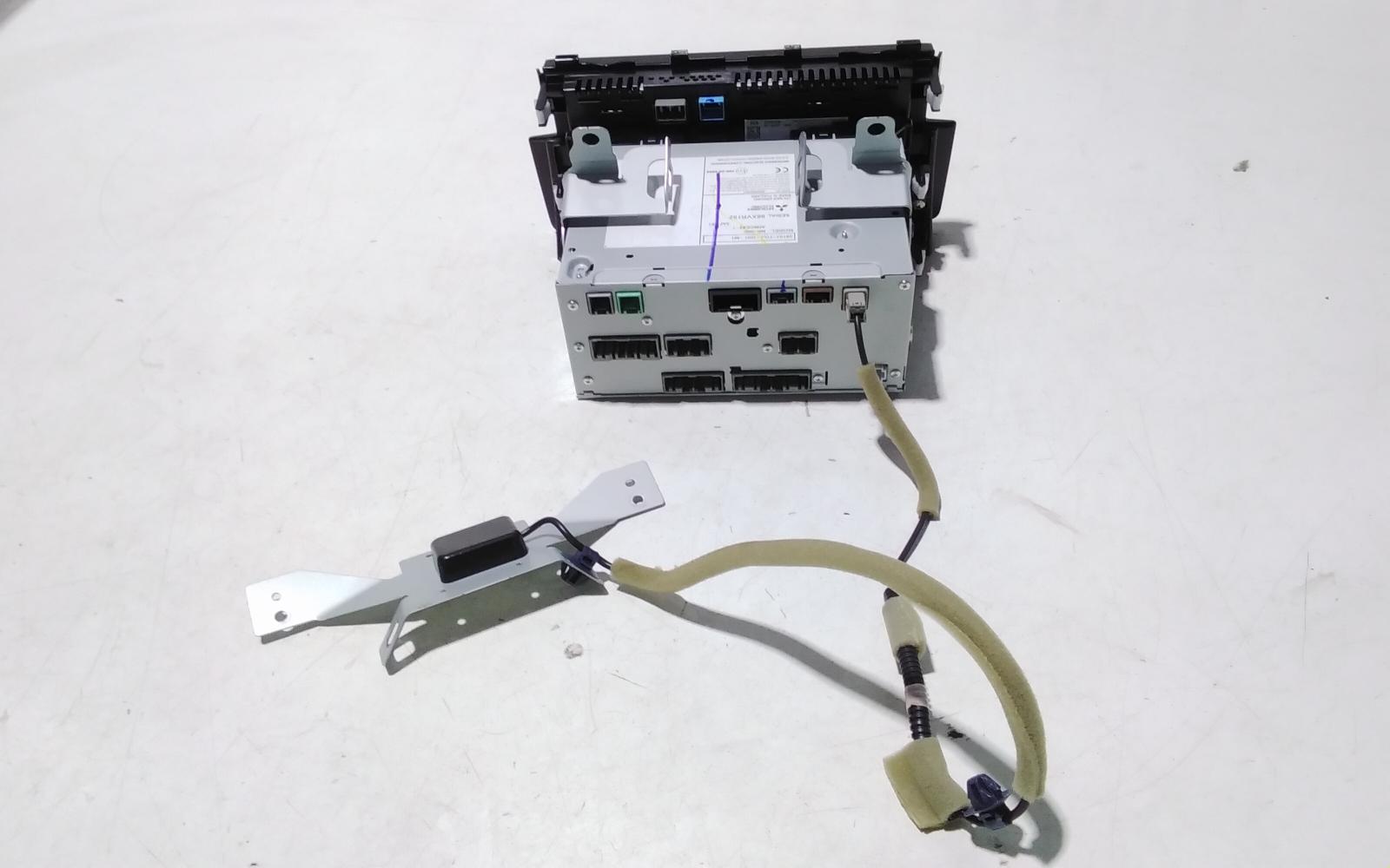 2019 Honda Civic Radio/Cd/Dvd/Sat/Tv View Auto part Radio/Cd/Dvd/Sat/Tv Honda Civic 2019